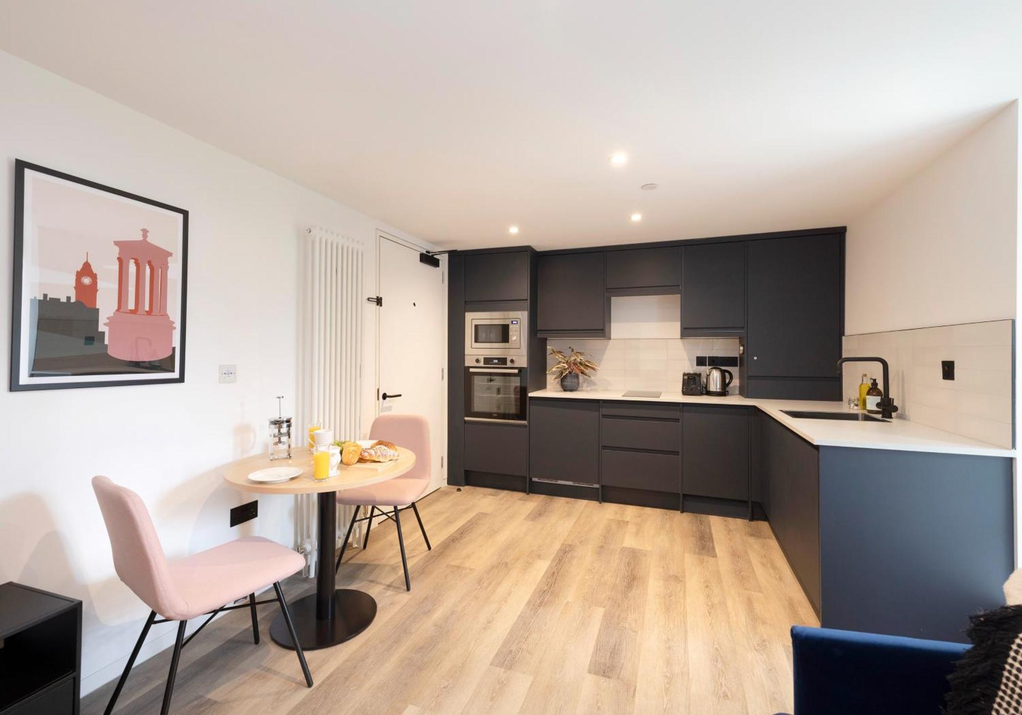 Charming Studios Near Holyrood Park & Calton Hill EDI Værelse billede